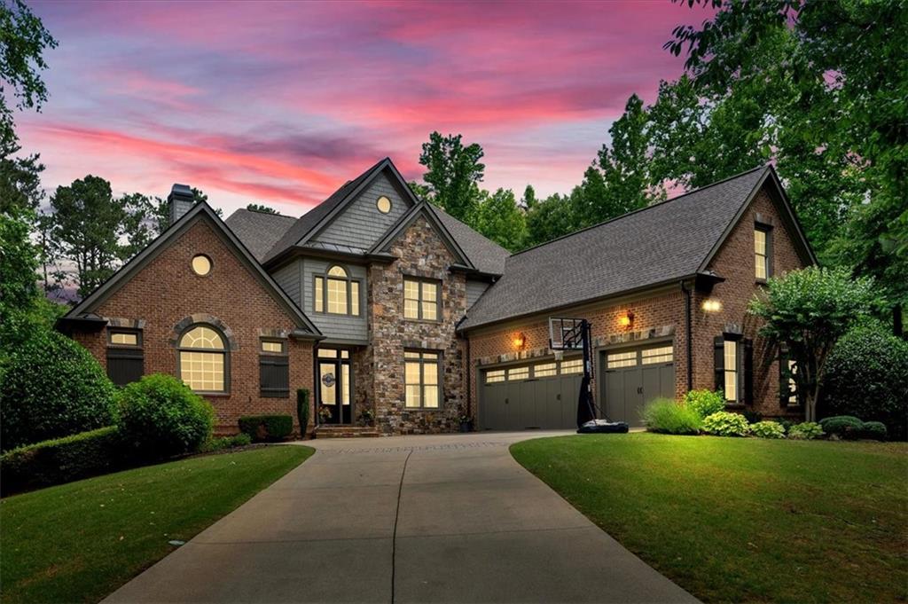 511 Etris Court, Roswell, Georgia image 1