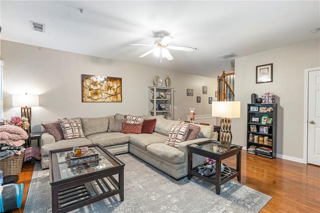 1653 Fair Oak Way
