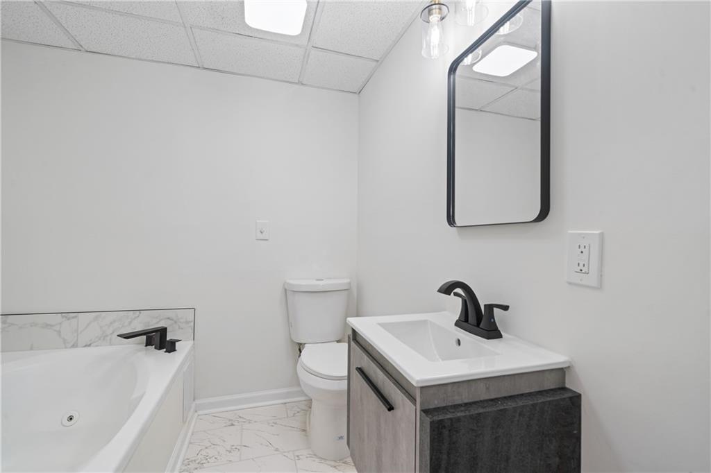 1612 Sky Crest Drive, Lithia Springs, Georgia image 34