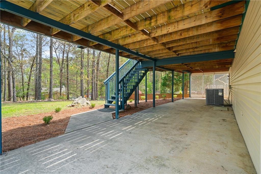 1612 Sky Crest Drive, Lithia Springs, Georgia image 32