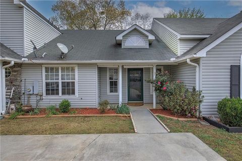 A home in Cartersville