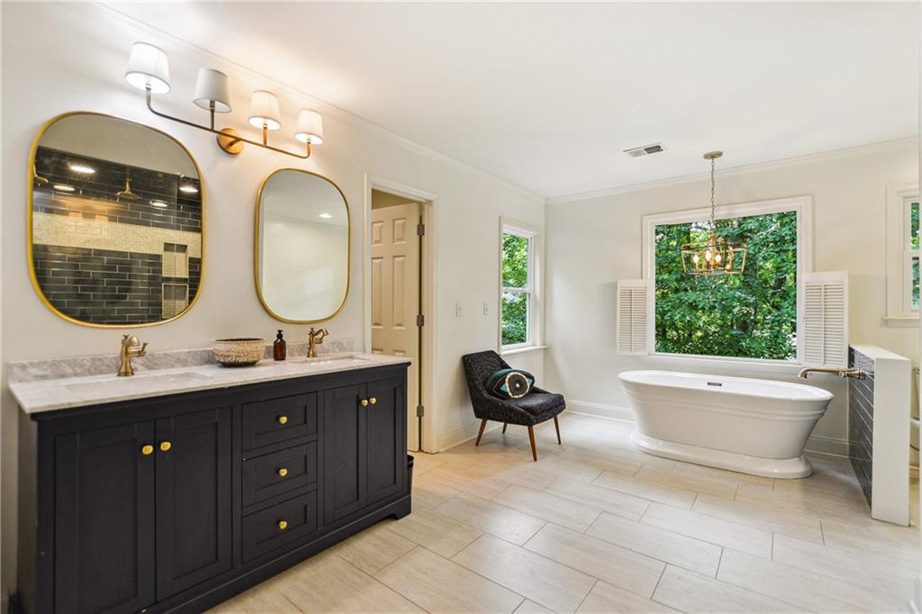 Chimney Lakes - Residential