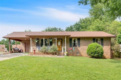 1277 Abrams Road SE Silver Creek GA 30173