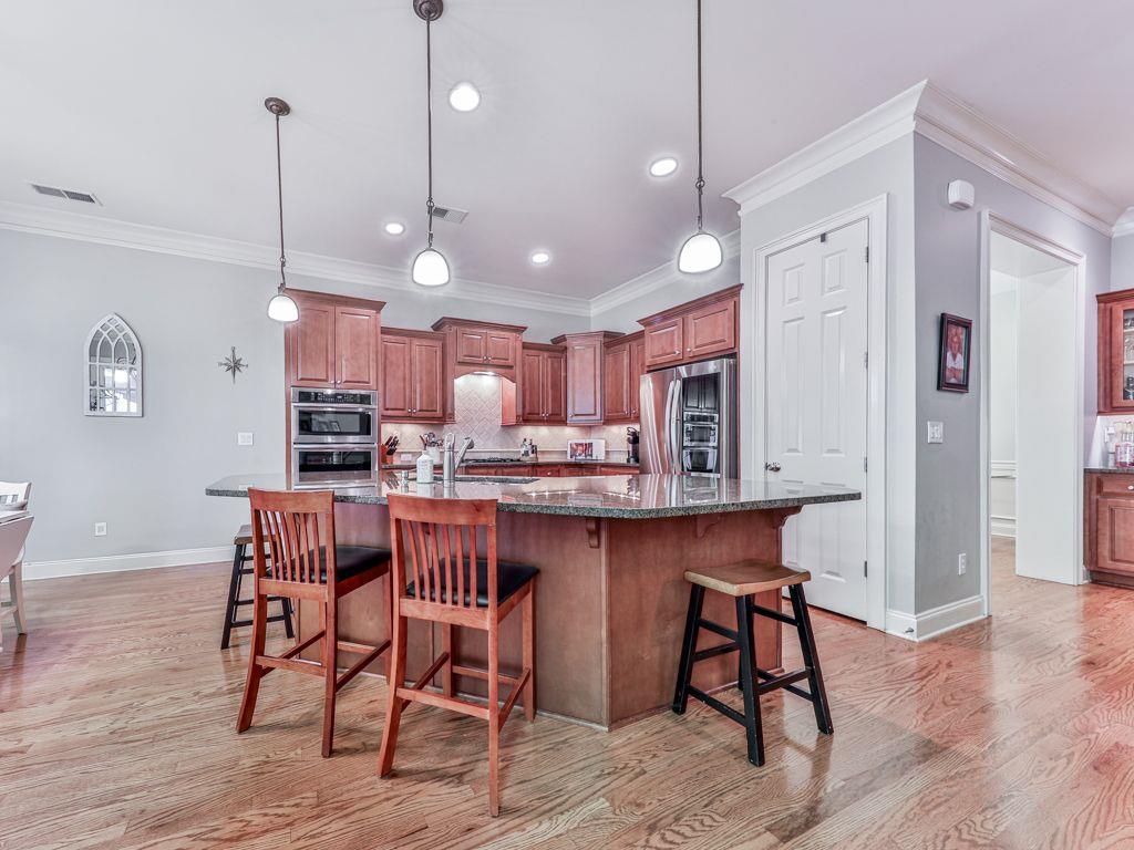 5605 Waters Edge Trail, Roswell, Georgia image 20