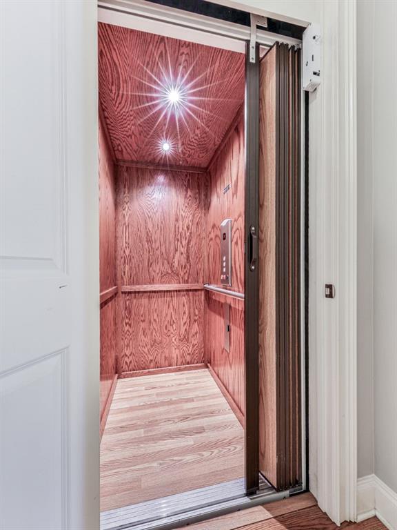 5605 Waters Edge Trail