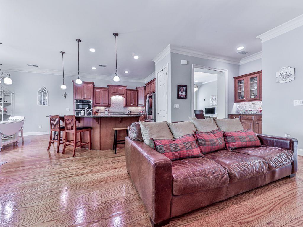 5605 Waters Edge Trail, Roswell, Georgia image 9