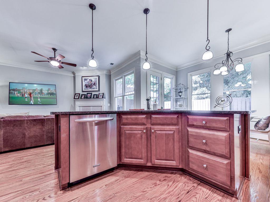 5605 Waters Edge Trail, Roswell, Georgia image 15