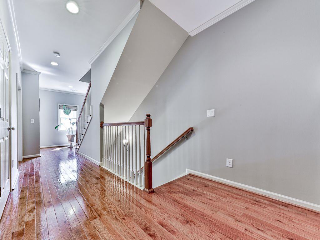 5605 Waters Edge Trail, Roswell, Georgia image 24
