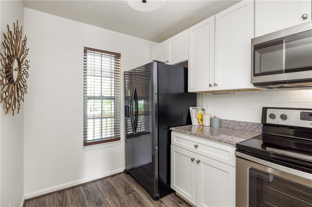448 Teal Court, Roswell, Georgia image 11