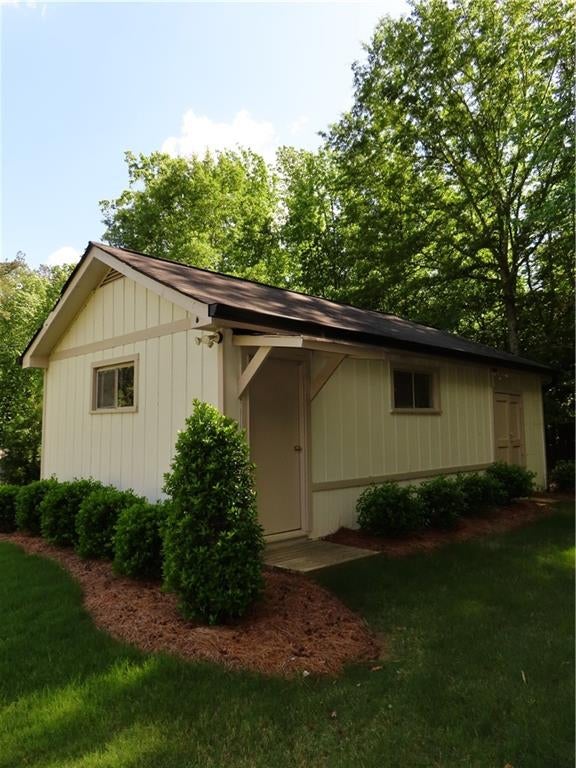 5006 Suwanee Dam Road