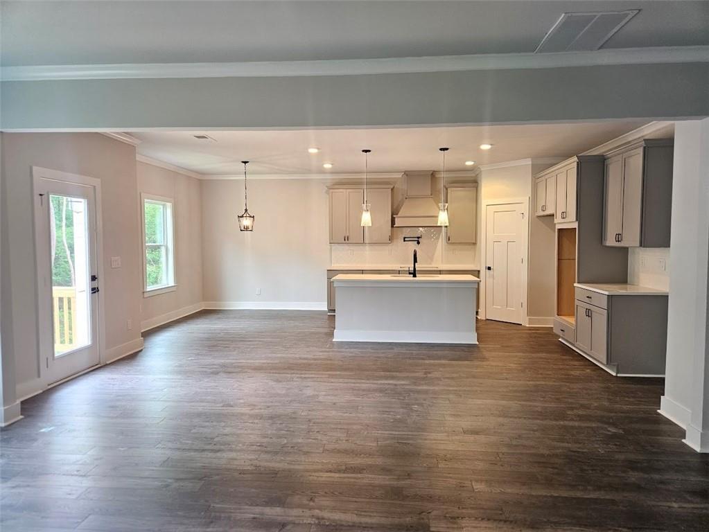 195 Silvercrest Drive, Acworth, Georgia image 13
