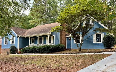 1955 Skyland Glen Drive Snellville GA 30078