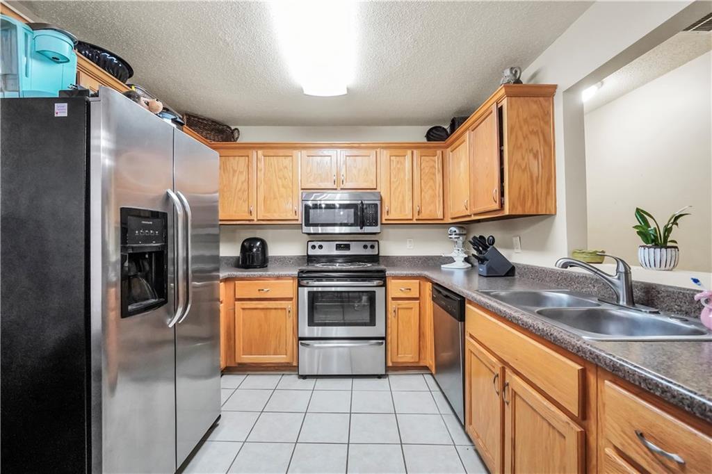 502 Gallantry Trail, Mcdonough, Georgia image 3