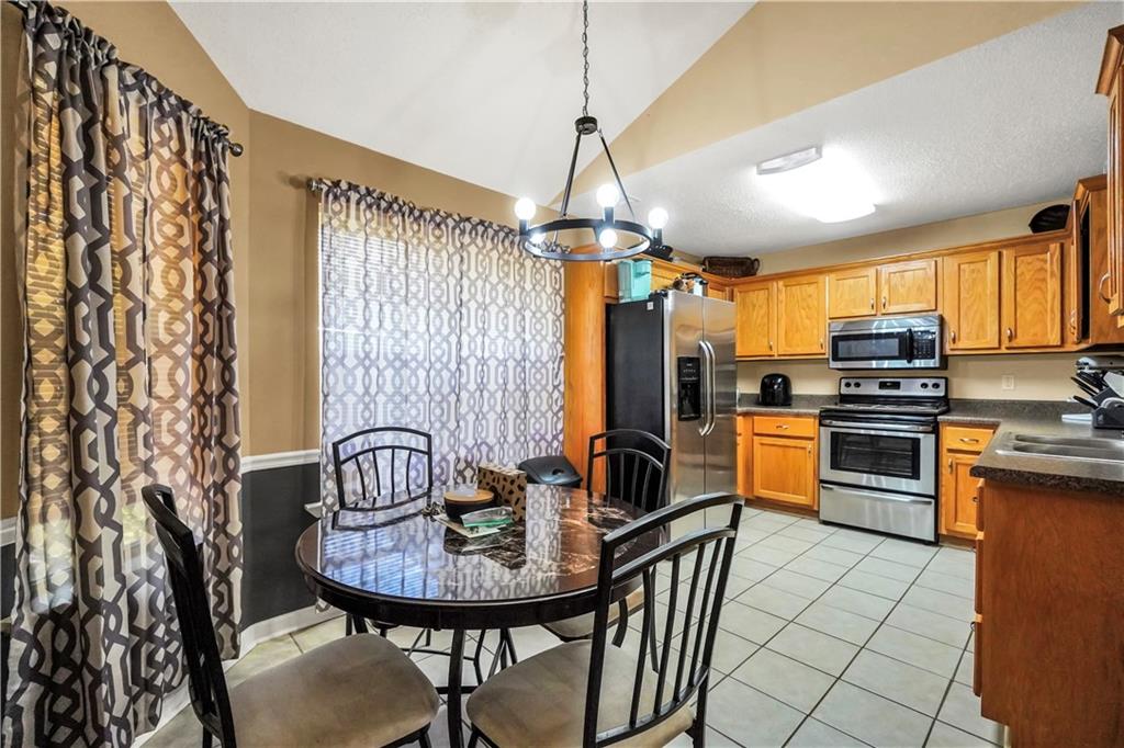 502 Gallantry Trail, Mcdonough, Georgia image 4