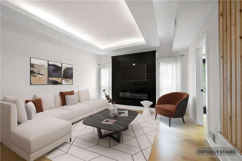 VARIATIONS - Residential