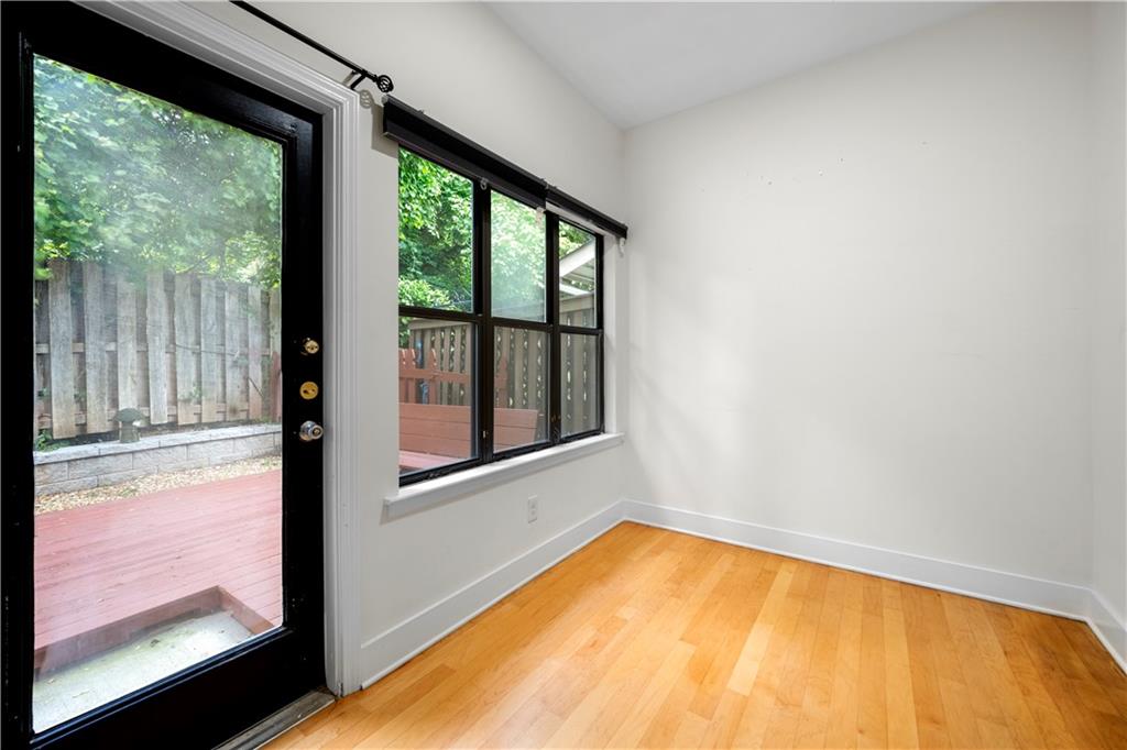 VARIATIONS - Residential