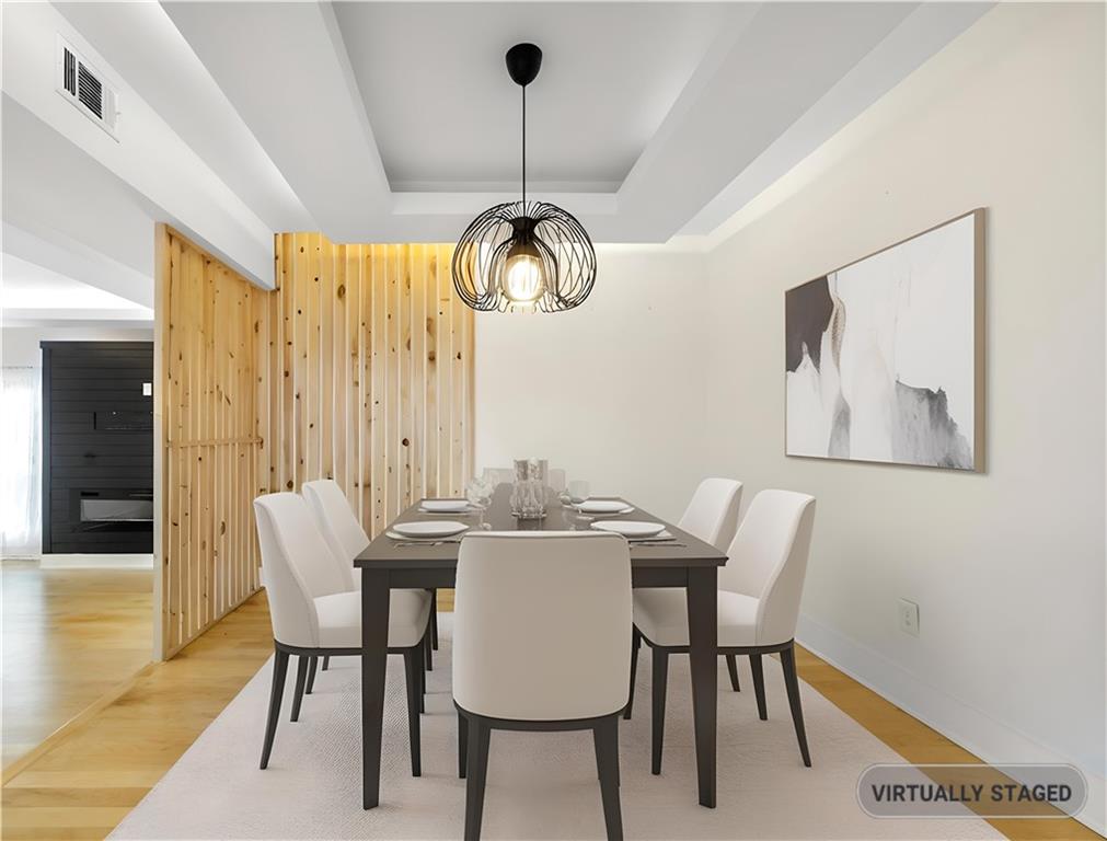 VARIATIONS - Residential