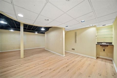 listing image 30