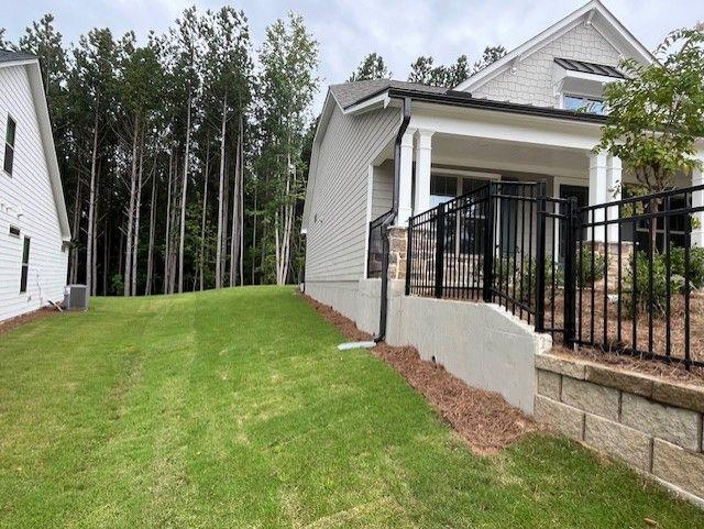 305 Brooke View Trail