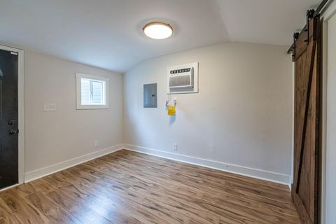 listing image 51