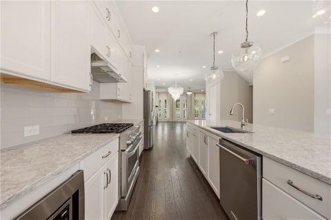 Townhouse For Sale - 170 Cole Street #3<br/> Marietta, GA 30060