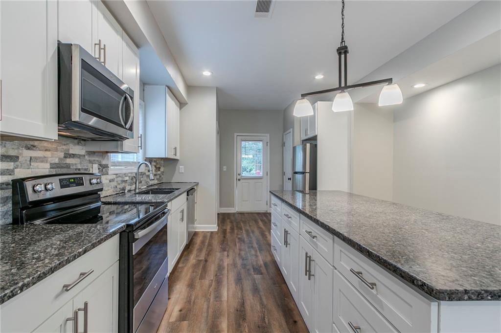 233 Clayton Street, Fairburn, Georgia image 11