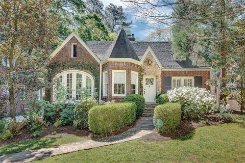 Photo of 1755 Inverness Avenue NE, Atlanta, GA 30306 (MLS # 7749873)