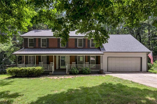 385 SUMMERFIELD DR, ALPHARETTA, GA 30022 - Image 172512dfd1bbb386499c60e819d36fb1/2734719893