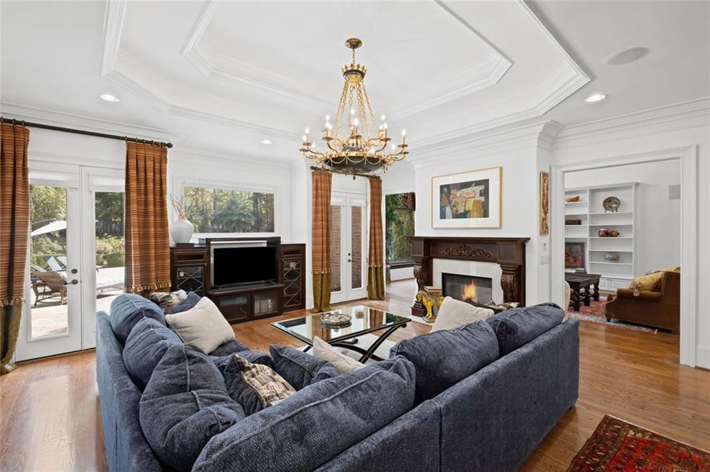 WINDWARD - Residential