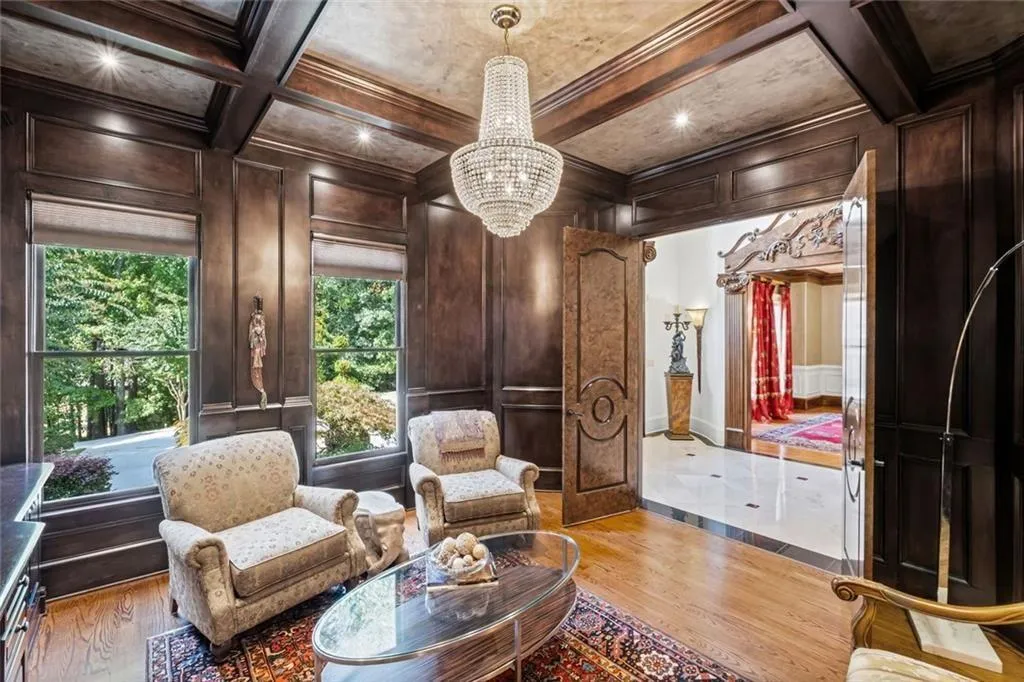 Alpharetta, Georgia 30005, United States, 6 Bedrooms Bedrooms, ,9 BathroomsBathrooms,Residential,Active,189176