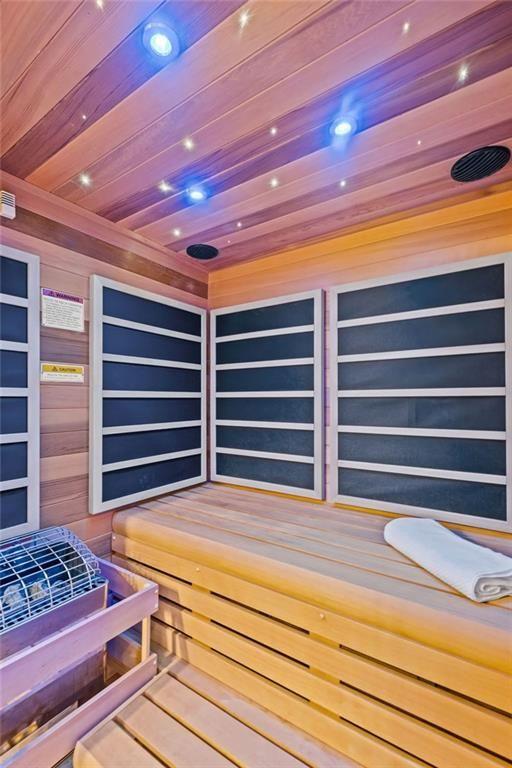 WINDWARD - Residential