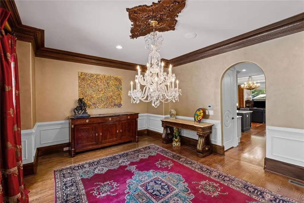 Alpharetta, Georgia 30005, United States, 6 Bedrooms Bedrooms, ,9 BathroomsBathrooms,Residential,Active,189176