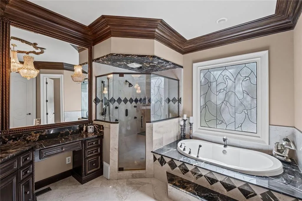 Alpharetta, Georgia 30005, United States, 6 Bedrooms Bedrooms, ,9 BathroomsBathrooms,Residential,Active,189176