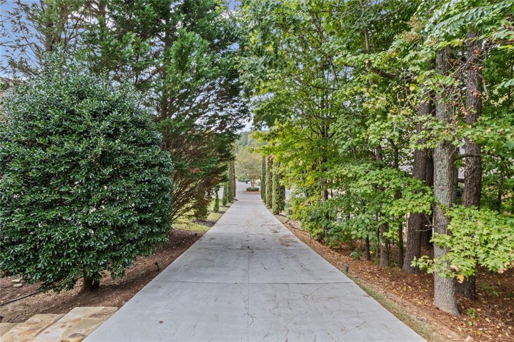 2120 Blackheath Trace