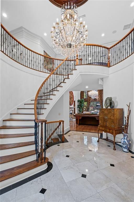 WINDWARD - Residential