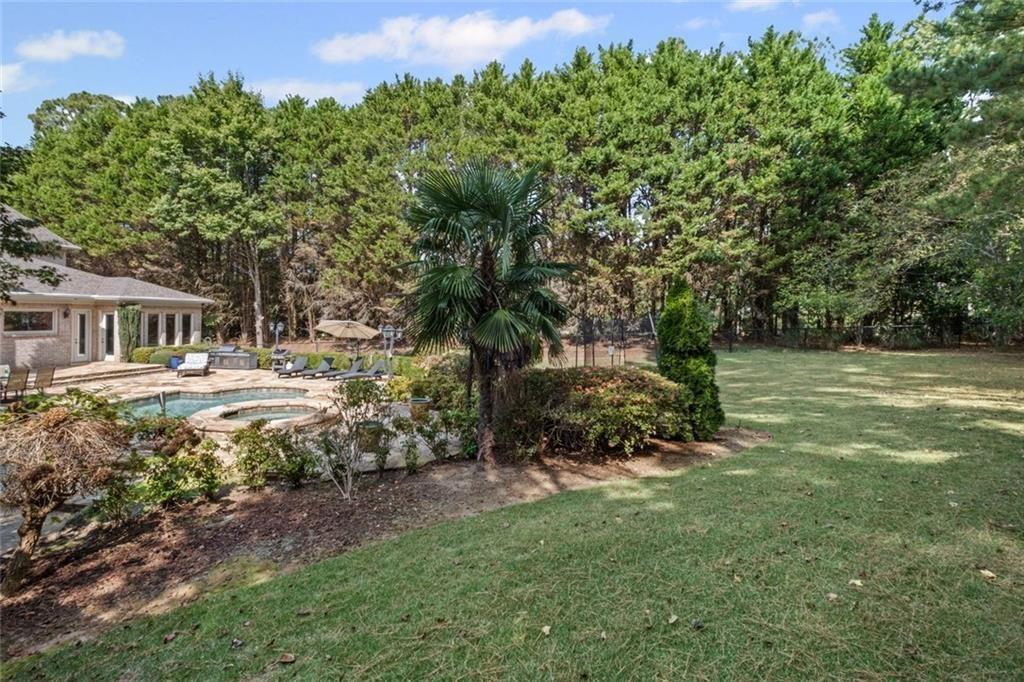 WINDWARD - Residential