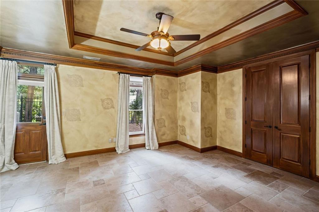 WINDWARD - Residential