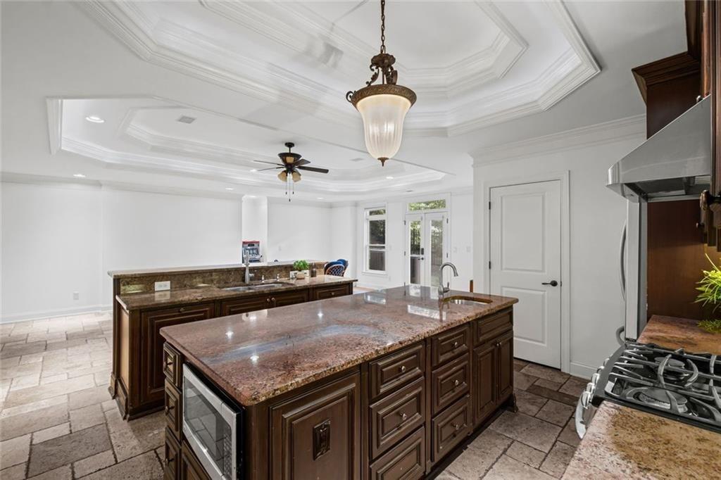 WINDWARD - Residential