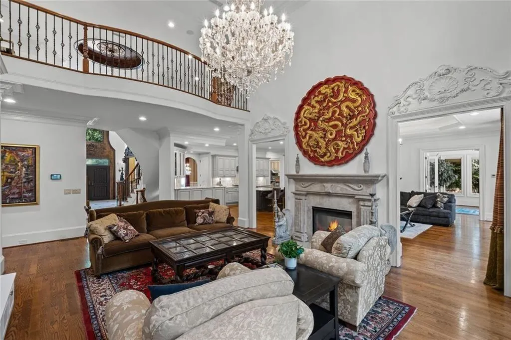 Alpharetta, Georgia 30005, United States, 6 Bedrooms Bedrooms, ,9 BathroomsBathrooms,Residential,Active,189176