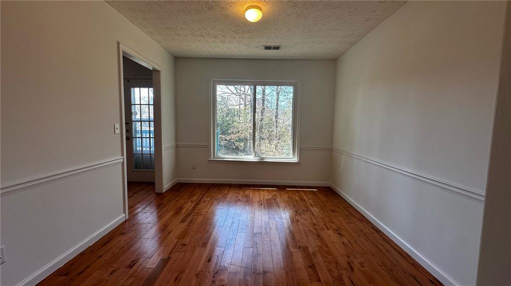 3052 Glynn Mill Drive, Snellville, Georgia image 13