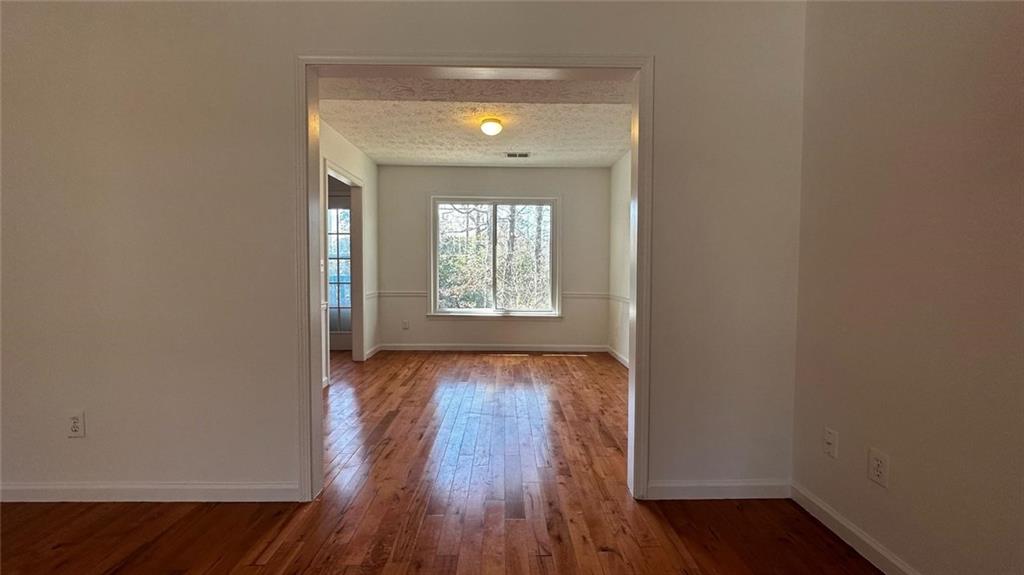 3052 Glynn Mill Drive, Snellville, Georgia image 12