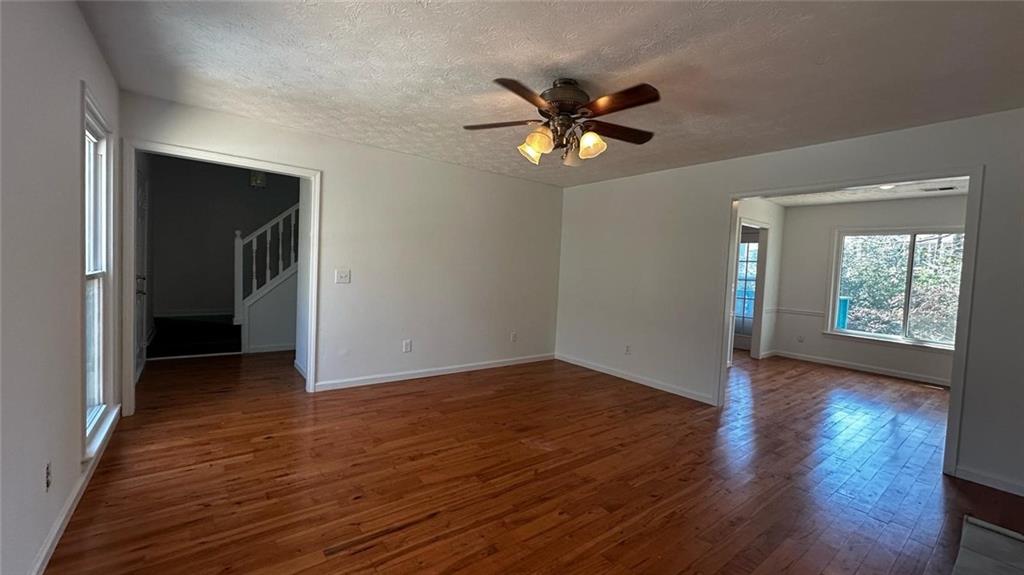 3052 Glynn Mill Drive, Snellville, Georgia image 11