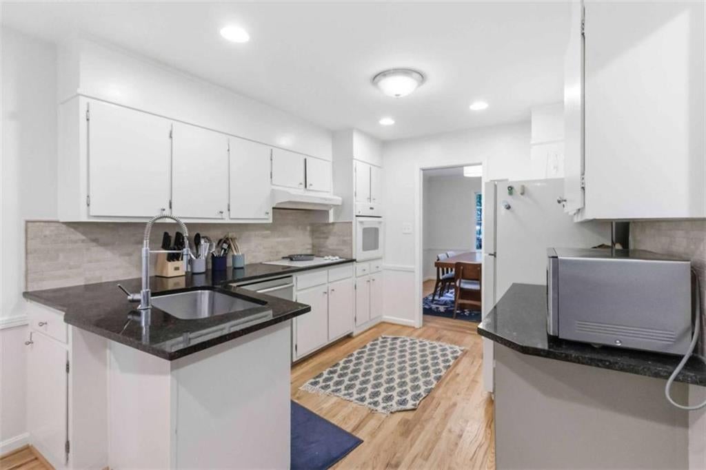 2940 Stonegate Trail