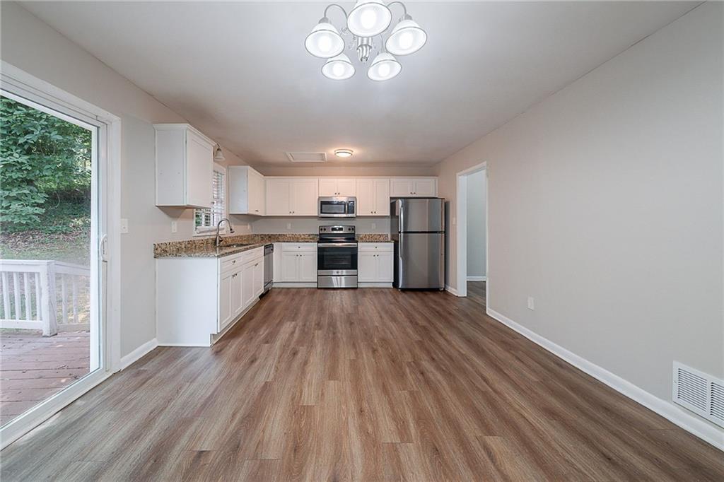 1658 Pine Glen Circle