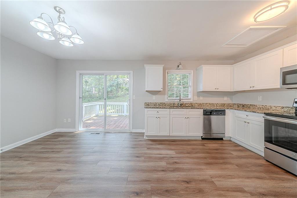 1658 Pine Glen Circle