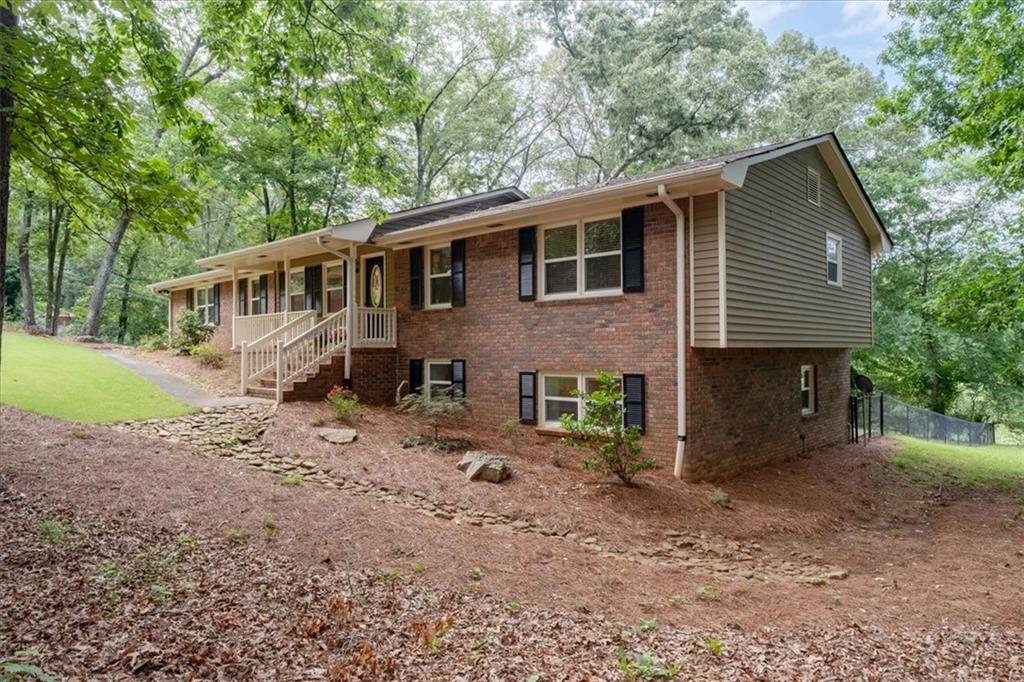 71 Seminole Trail, Cartersville, Georgia image 7