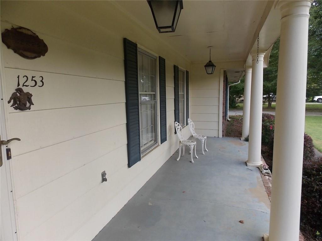 1253 Gatewood Drive
