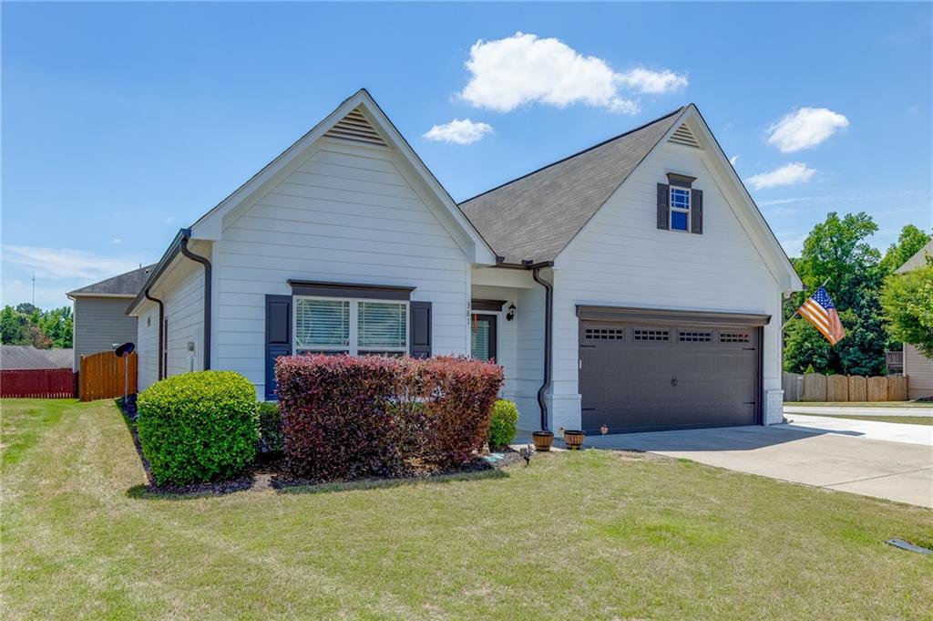 381 Eagles Bluff Way
