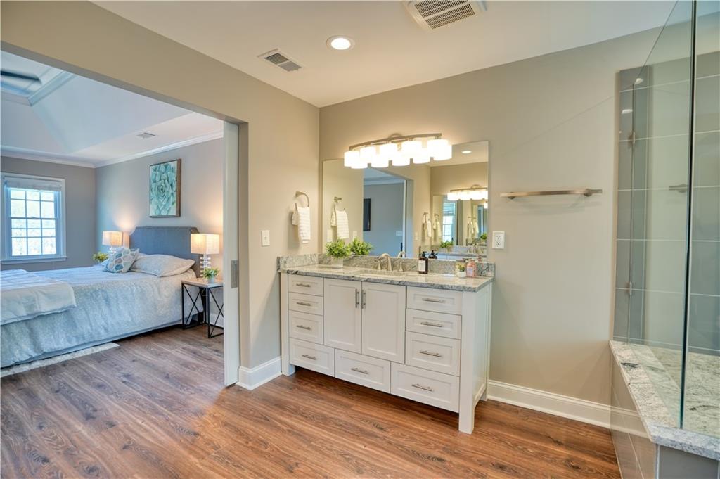3213 Arborwoods Drive, Johns Creek, Georgia image 16