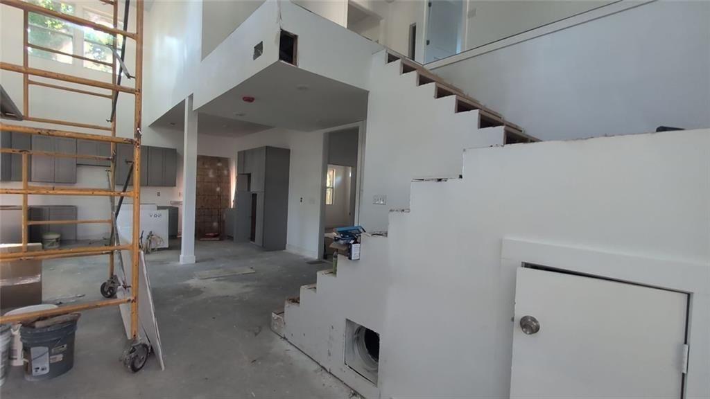 2870 Randall Street
